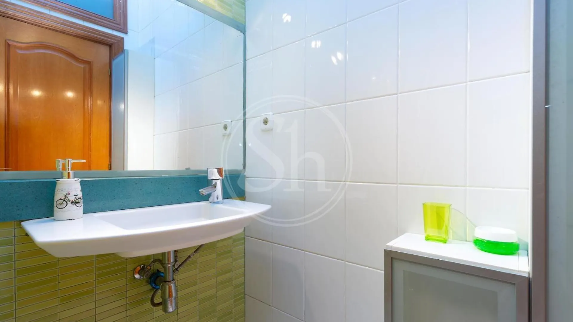Apartamento Cerca De La Sagrada Familia Para 2 Barcelona Spain